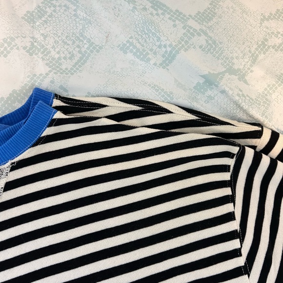 NWOT We The Free Classic Striped Oversized Crewneck Sweatshirt/ Black Combo - Picture 10 of 12